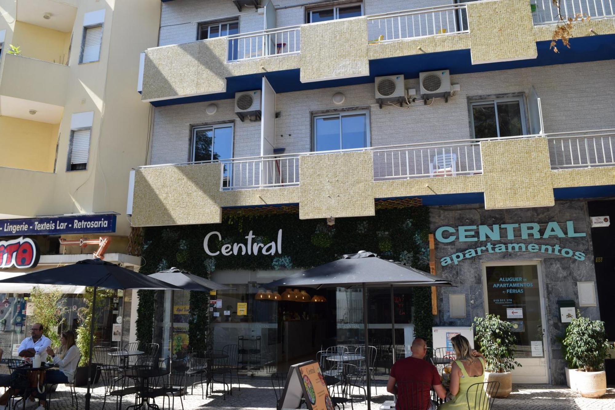 Apartamentos Central Quarteira Zewnętrze zdjęcie